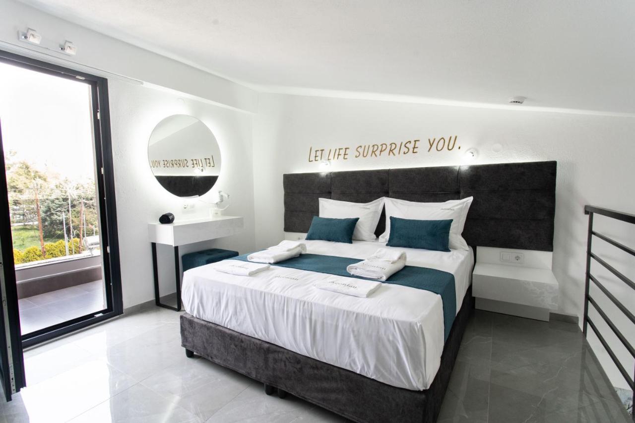 Aeonian Luxury Suites Asprovalta, Adults Only & Kids 12 Plus Екстер'єр фото